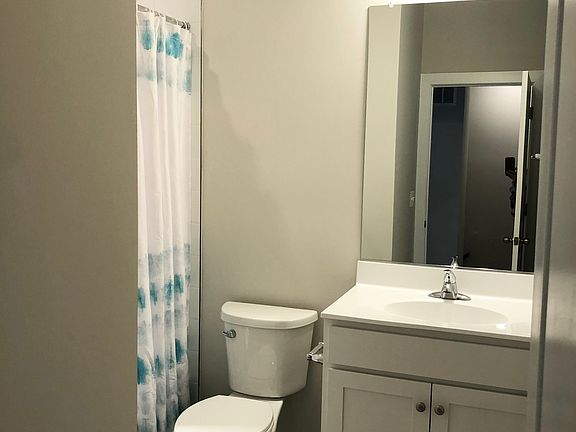 5th image of 277 Willis St
