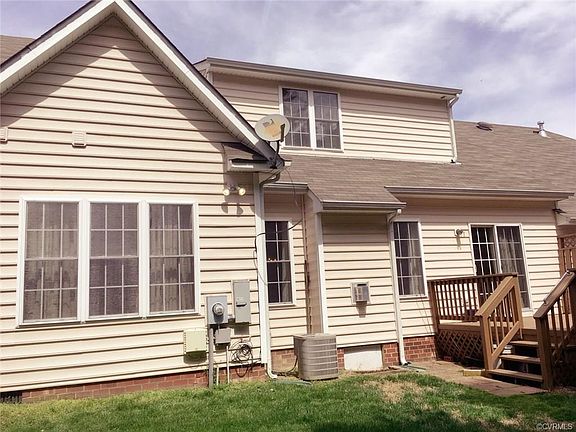 5th image of 128 Carriage Point Ln #128