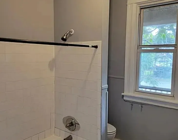 91 Pershing Ave #4 — Photo 11