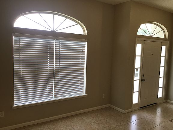 5th image of 508 Cricket Cove Ct