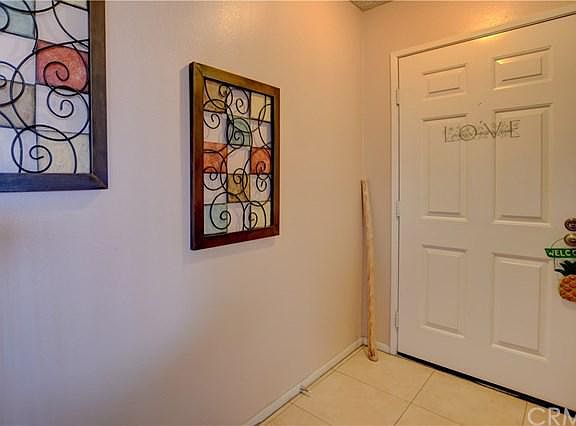 3rd image of 407 Avenida Miravella