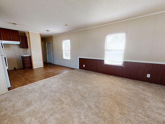 3rd image of 32 McAdam Dr