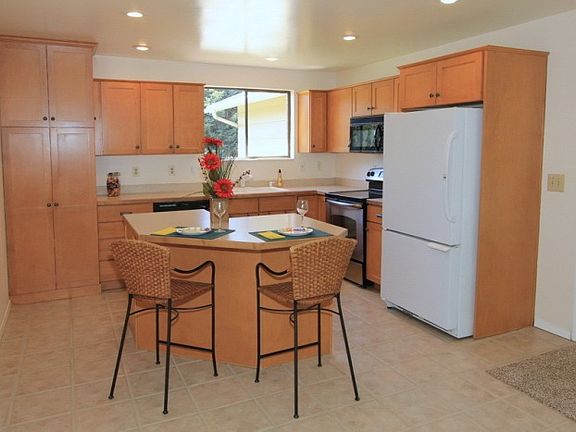 4th image of 2803 E Willow Bend Dr