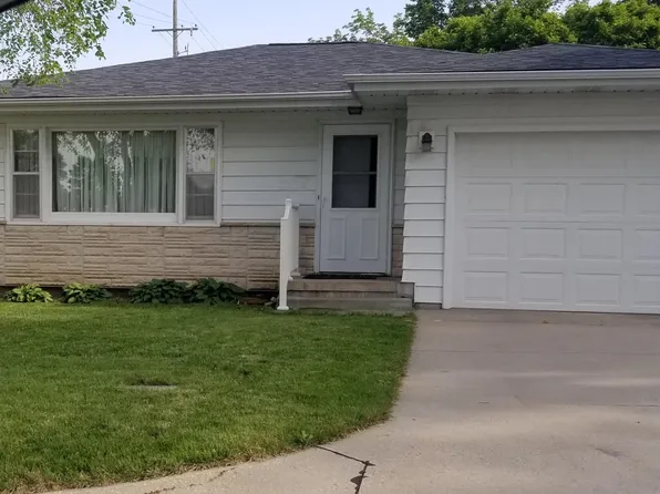 1015 23rd St, Auburn, NE 68305