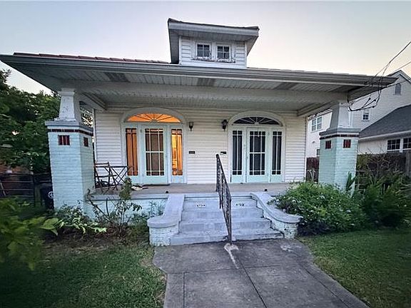 3rd image of 4752 Lafaye St