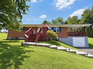5611 Hicks Rd, Ashland, KY 41102