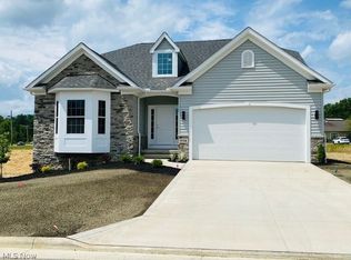 598 Iris Pl, Aurora, OH 44202