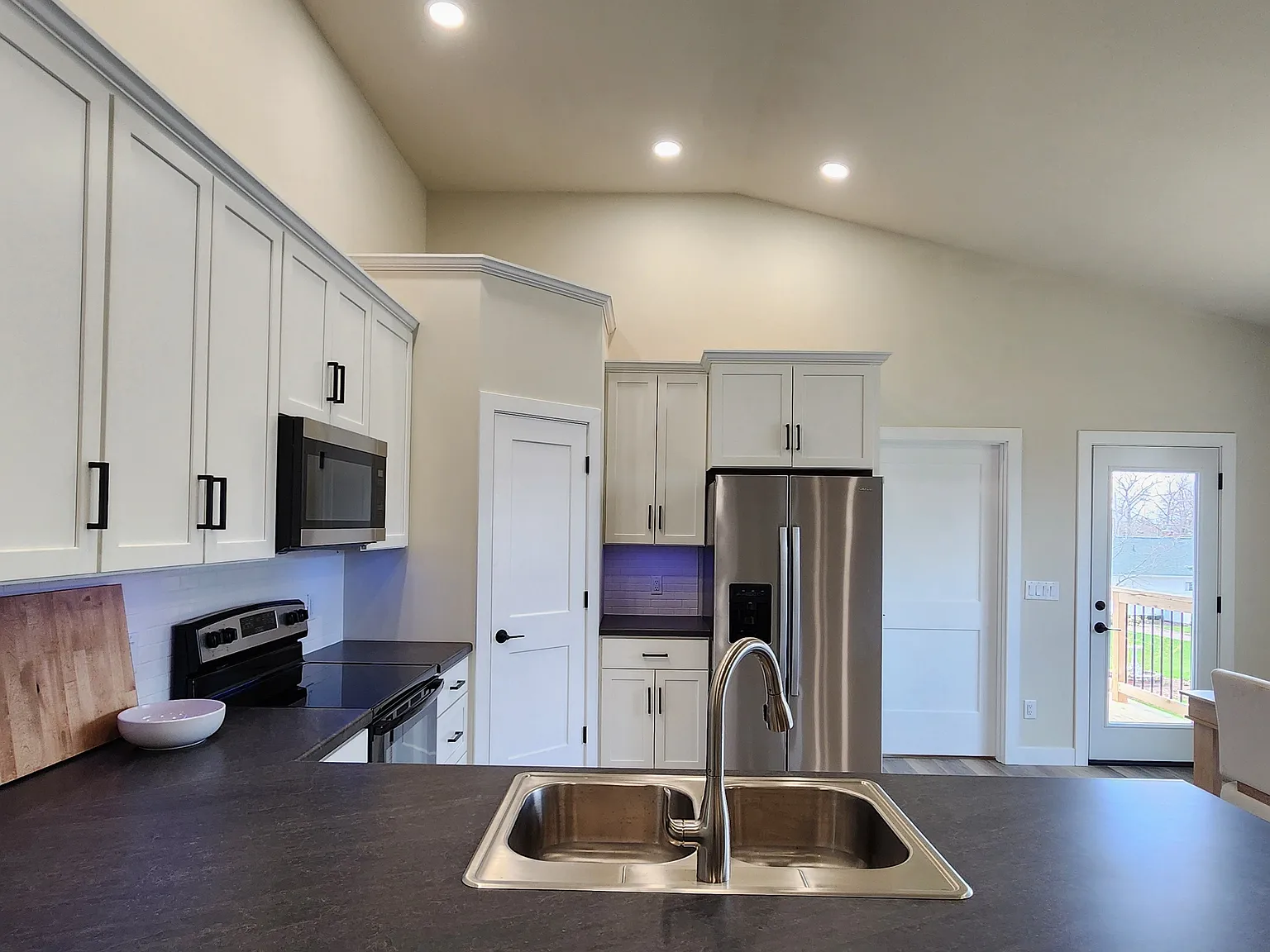4 bed, 1678 sqft, $2,900 — Photo 4