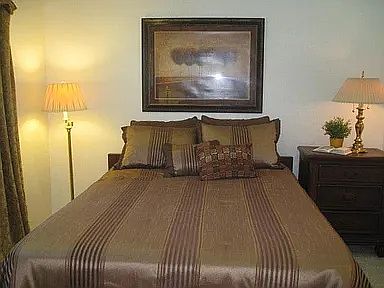 3rd image of 499 Curie Dr