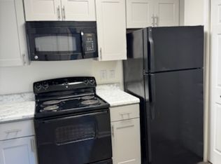 1157 Fords Pointe Cir, Savannah, GA 31419