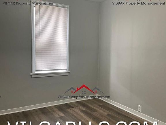 4th image of 4030 Pulaski St #10605203