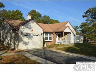 27 Amesbury Rd #64, Whiting, NJ 08759