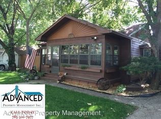 2225 Blaker Dr, Manhattan, KS 66502