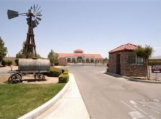 11610 Ridgemark Rd, Apple Valley, CA 92308