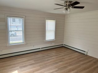 156-158 S Main St, Coventry, RI 02816