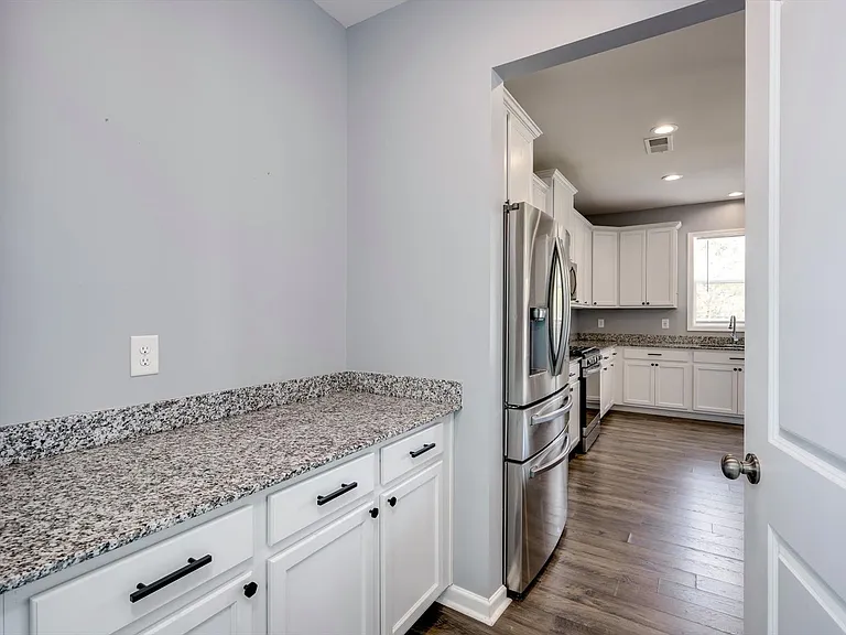 6082 High Top Ln — Photo 9
