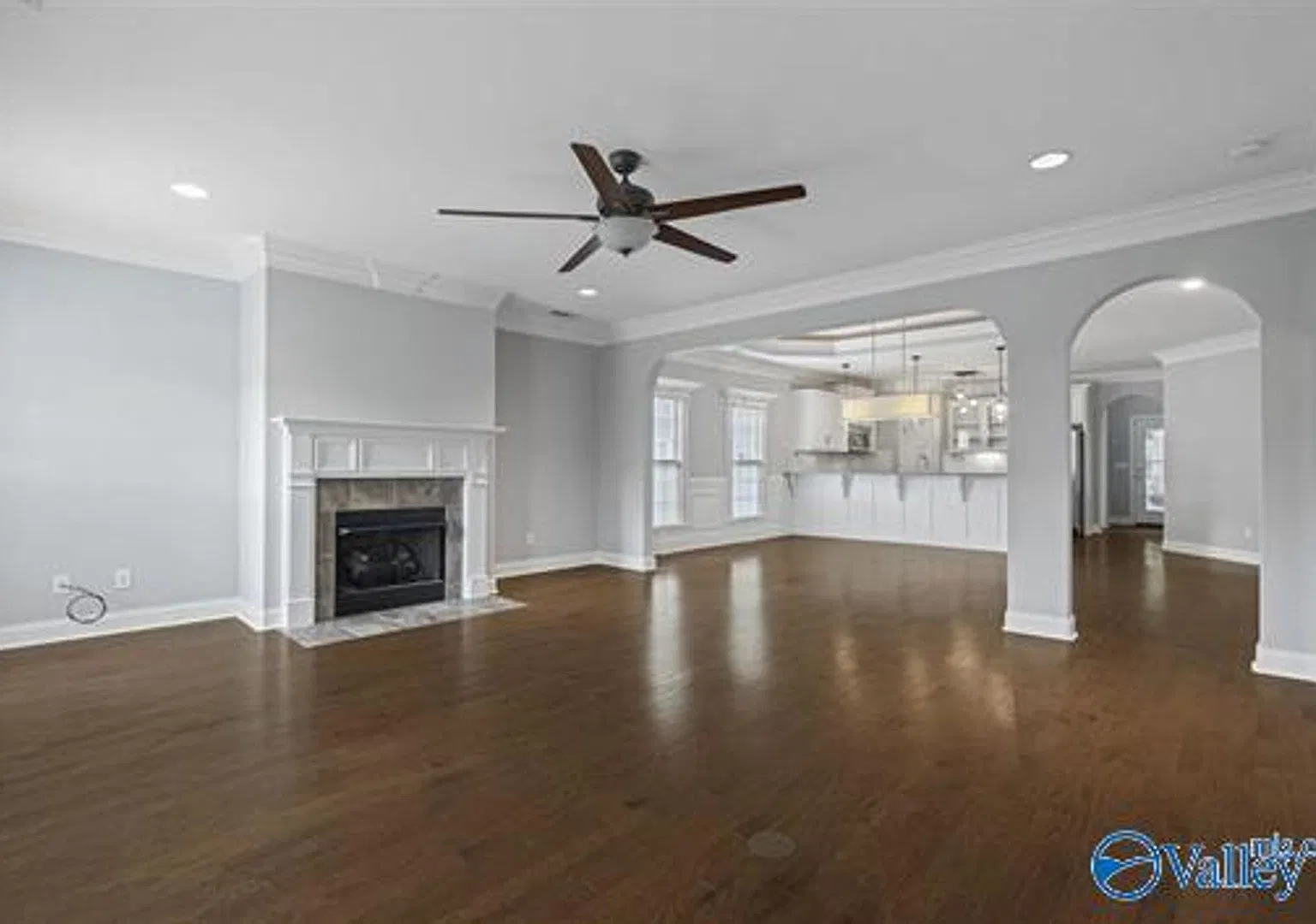 Beautiful 3-Bedroom Craftsman Home in Madison 6-Month Lease Available! — Photo 4