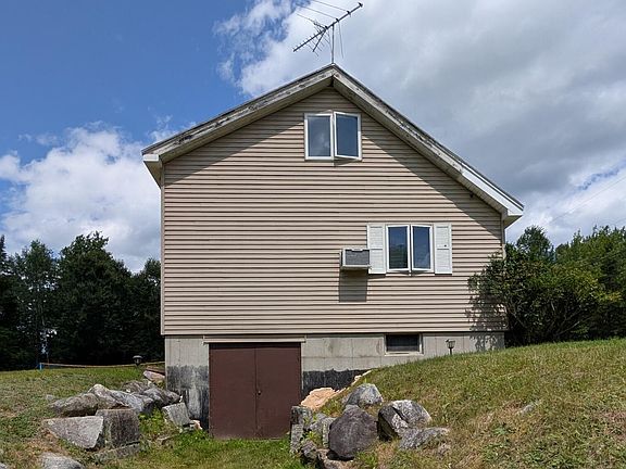 4th image of 156 Hancock Pond Road