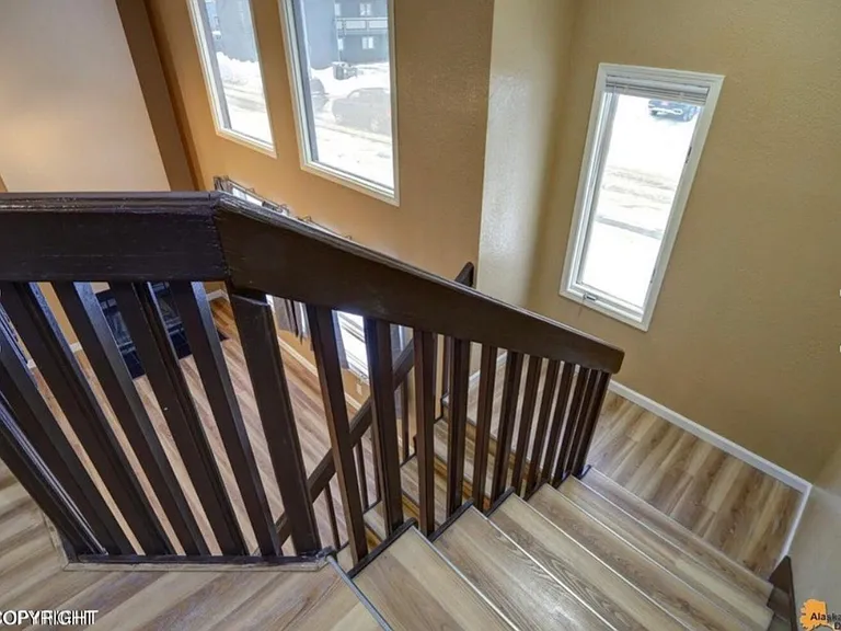 2905 Turnagain St — Photo 22