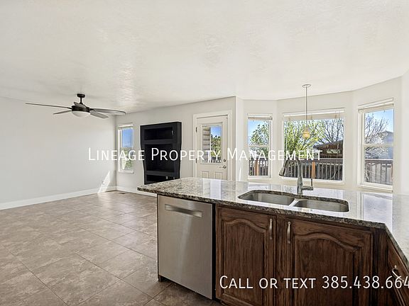 4th image of 13863 Kessler Peak Dr #A