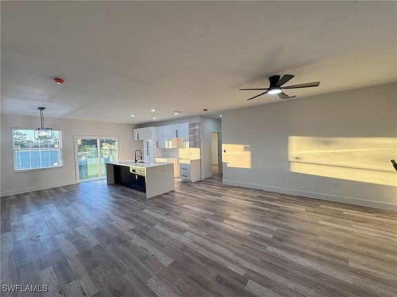 5th image of 710 Bedford Point Ave