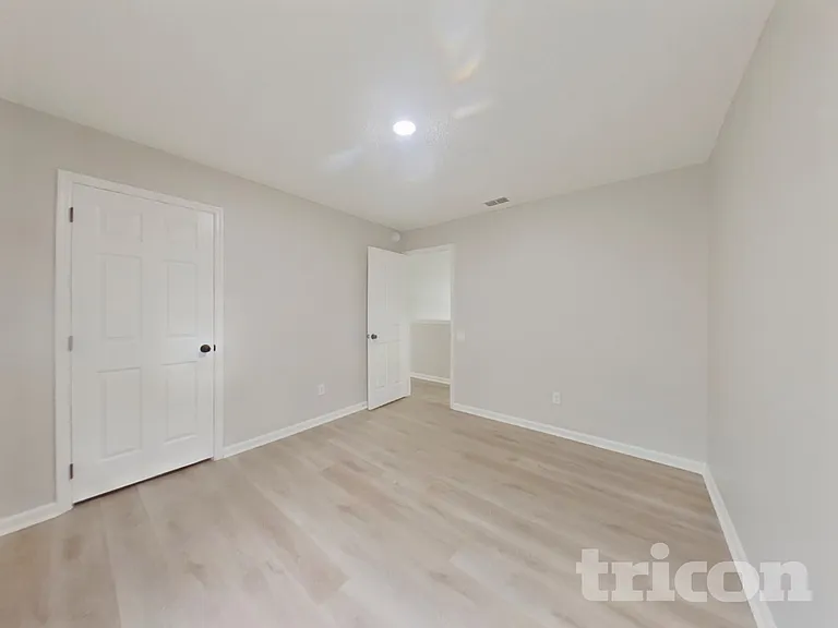 832 Garden Glen Loop — Photo 17