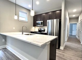 94-98 W Main St #205, Somerville, NJ 08876
