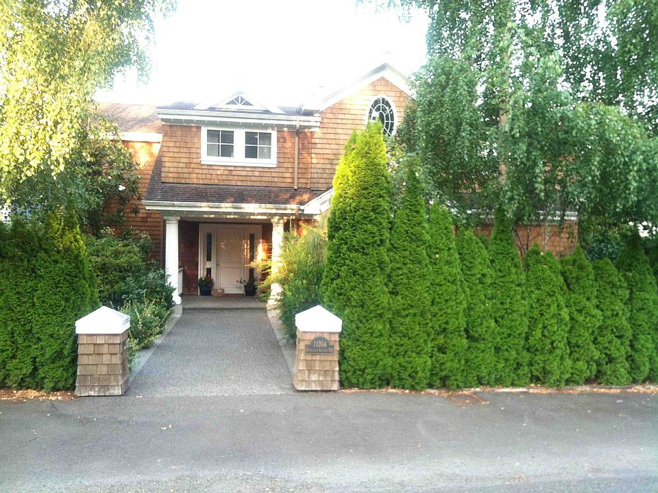 1st image of 11704 Durland Ave NE