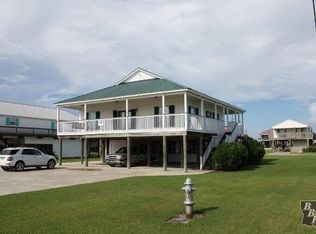 263 Birch Ln, Grand Isle, LA 70358