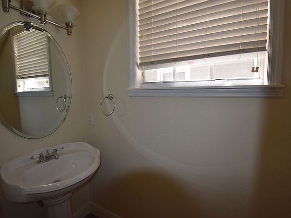 3rd image of 2616 E Central Blvd