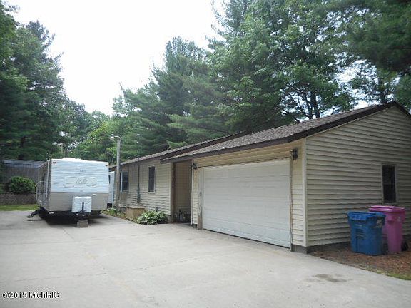 3rd image of 3640 Bluejay Drive Perch Lake Dr