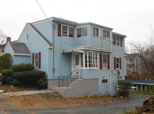 6 Erie Rd, Methuen, MA 01844
