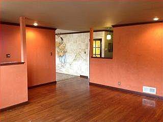 3rd image of 271 Allen Dr