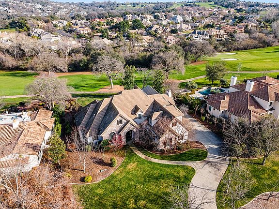 2nd image of 4185 Greenview Dr