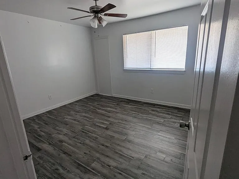 1728 N Fitzhugh Ave #205 — Photo 5