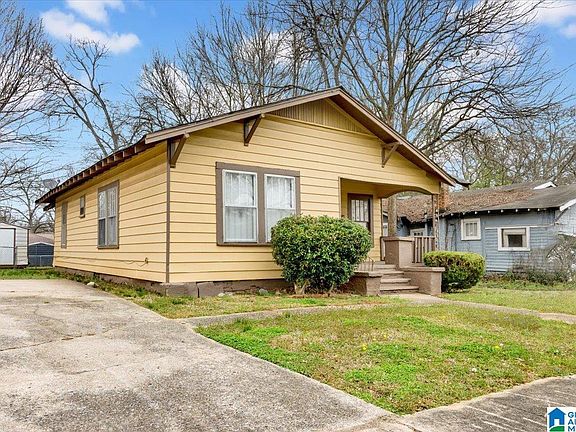 3rd image of 4737 Avenue R