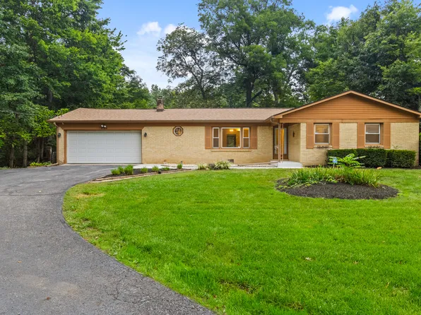 8904 Camby Rd, Camby, IN 46113