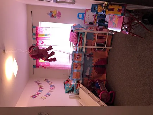 Rented by 18 REALTY | media 24