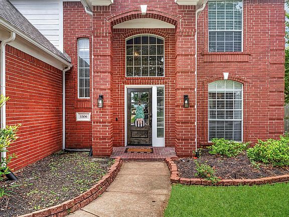 4th image of 1306 Wynfield Drive