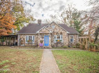 1208 Woodlawn Ave, Maryville, TN 37804