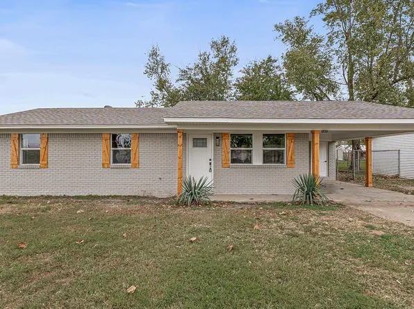 3208 Hooper St, Newport, AR 72112