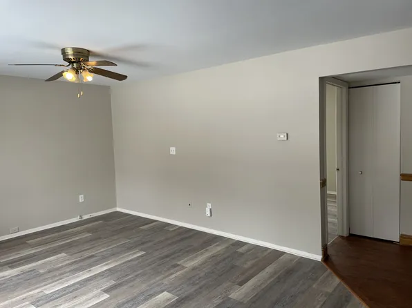 1562 Mac Dr #1, Stow, OH 44224