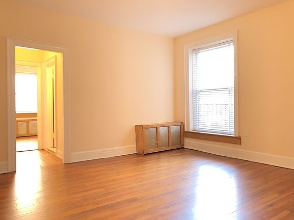 4th image of 6940 108th St APT 1H