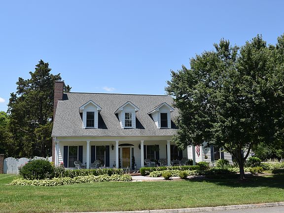 3rd image of 10625 Kincer Farms Dr