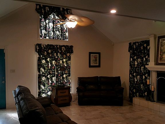 5th image of 2603 Avenue D
