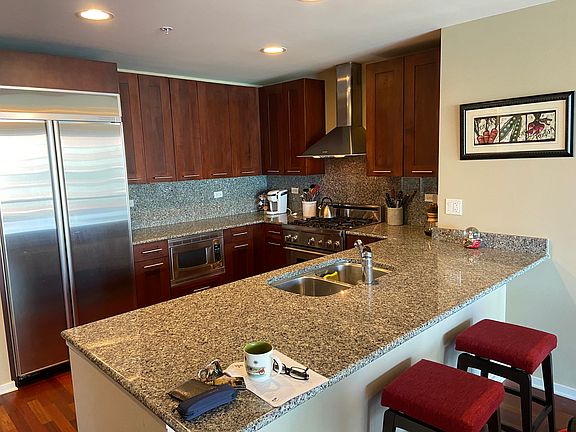 5th image of 240 E Illinois St APT 1804