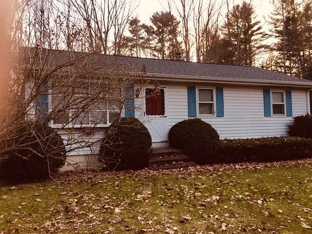 Picture of front of house - 194 Summer S