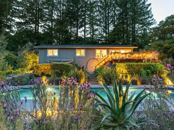 1091 Tilton Road, Sebastopol, CA 95472