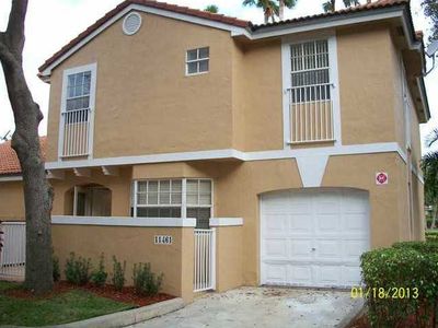 11461 Lakeview Dr #8A, Pompano Beach, FL, 33071