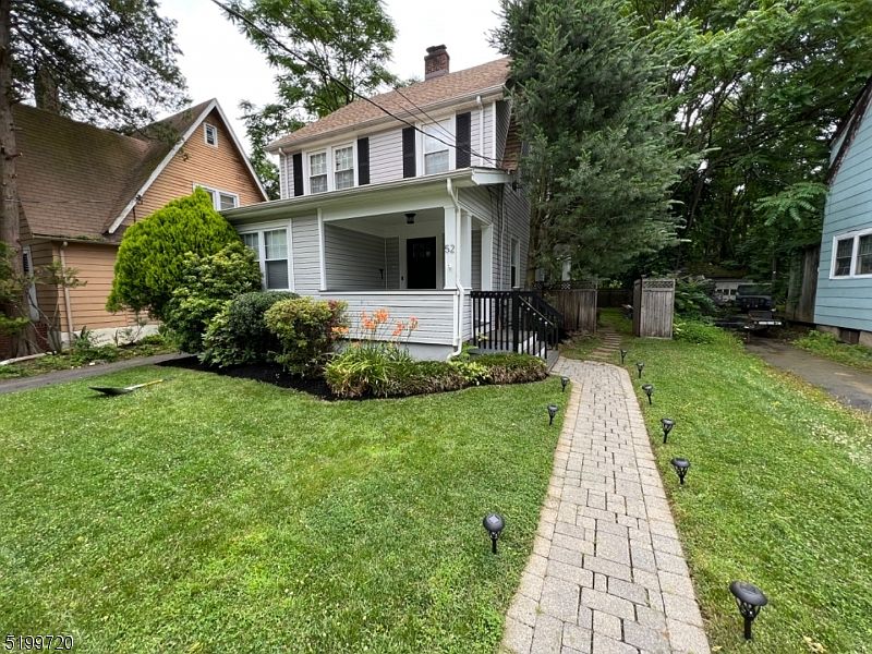 1st image of 52 Marion Ave